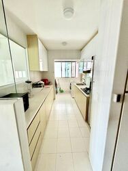 Blk 194A Skyline I @ Bukit Batok (Bukit Batok), HDB 4 Rooms #557024591